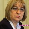 Замерват Цецка с криви краставици