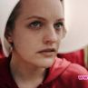 Костюм от Историята на прислужницата предизвика скандал