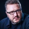 Нова ТВ остави Карбовски на улицата, продава апартамента му на търг
