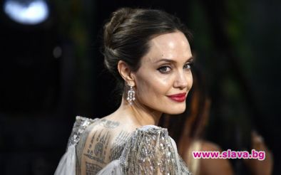 Анджелина Джоли бори фалшивите новини с тв поредица