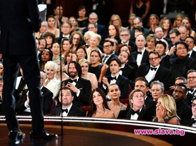 Черното надви цветовете на Оскарите