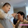 Любо Ганев мери температурата на журналисти 