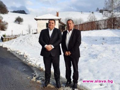 Павел Вълнев и Валя Балканска с обща кауза за връщането на българите в Родината