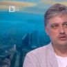 Карамазов дари 75 000 лв. от своя фотографска изложба на педиатрична болница 