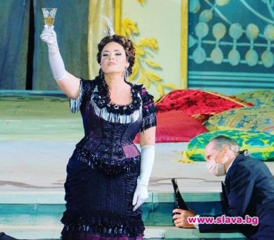 Соня триумфира на Арена ди Верона с Травиата