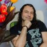 Икебаната се появи на гробището