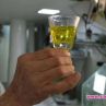 Близо 10 000 българи пият препарат, подобен на белината срещу Ковид