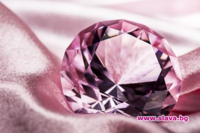 Рядък розов диамант за 35 млн. долара ще бъде предложен на търг