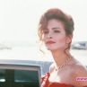 Роклята на Джулия Робъртс от Pretty Woman с авангардна премяна на Седмицата на модата в Париж