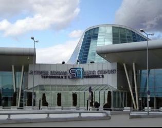 Летище София не чака с автобуси закъснели полети, без климатик на Т1 при 40 градуса