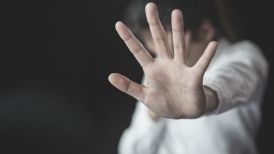 9 месеца късаме токсична връзка: Кой е abuser-ът, на когото никога да нямаме доверие и защо никога н