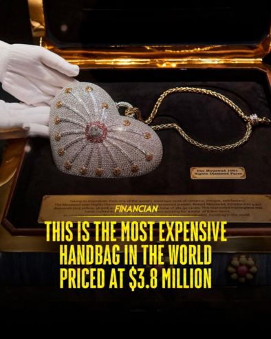 Диамантената чанта Mouawad 1001 Nights за $3,8 млн. е най-скъпата дамска чанта в света