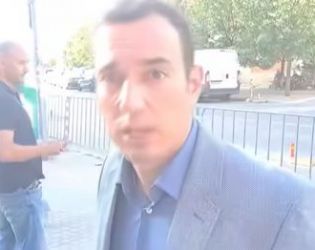 Кметът нарече "тъпанар" софиянец, хората изгониха Терзиев