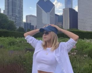 Мария Бакалова снима нов филм в Чикаго