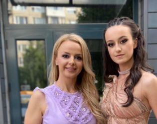 Дъщерята на Соня Немска стана репортерка