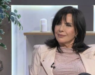 Кичка Бодурова вбеси мрежата с въпрос за Джулай – нарекоха я „ирелевантна“!