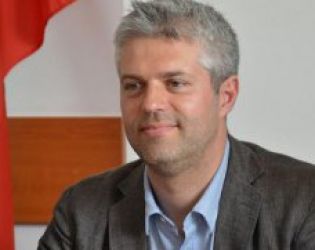  Варненският кмет погаси борч през семейна панамска офшорка, фамилният бизнес не върна пари и на КТБ