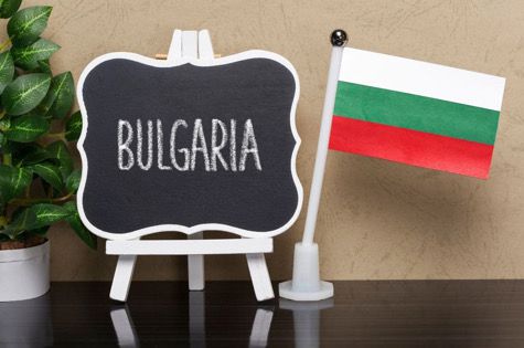 Как да разпознаем истинското българско кисело мляко? Съветите на експертите от Ел Би Булгарикум