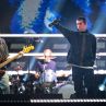 Мъж загина след падане по време на концерт на Oasis на стадион “Уембли” в Лондон