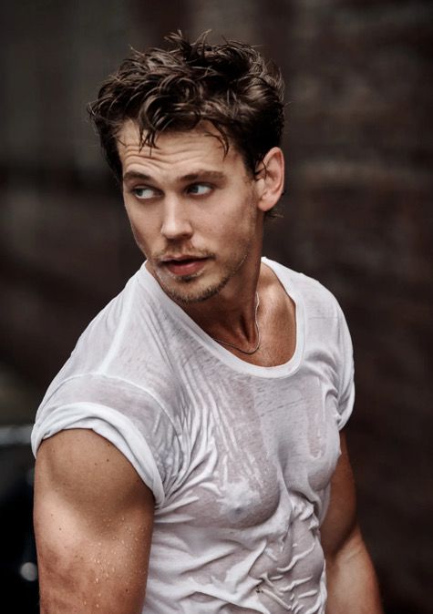 Временно ослепях, усещах смъртта, докато снимах Елвис: Остин Бътлър 