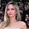 Тайната зад младежкия блясък на Анджелина Джоли на 50 години