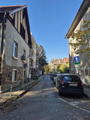 Ул.Орлово гнездо, малка и баварска: Улиците на София