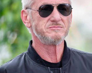 Шон Пен участва в украински филм за войната срещу символичен хонорар от 1 долар