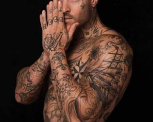 29% скача рискът от рак при татуировка: Учените