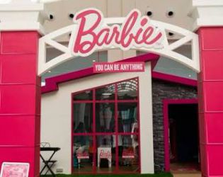 Дубай отваря „Barbie World“