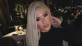 Андреа твърдо 