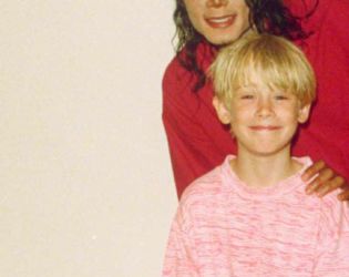 Маколи Кълкин: Това, което се случваше в имението на Майкъл, си остава завинаги между нас!