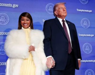 Ники Минаж се обяви за „фен №1“ на Тръмп