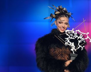 Дара продължава за Евровизия във Виена: Няма да се откаже!