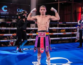 Боксьорът Оскар Бонифасино от Уругвай открито сподели, че е гей