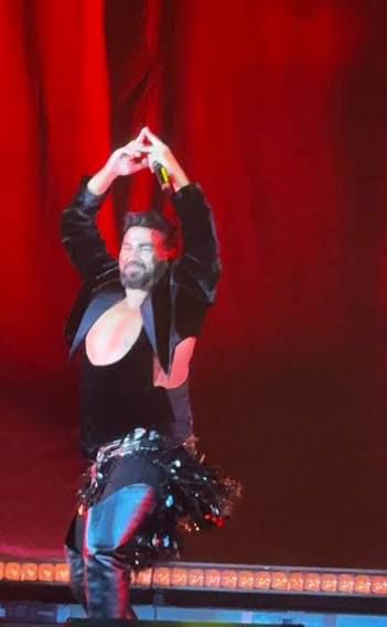 Недоволство след концерта: Азис може да пее, но очаквахме истинско шоу