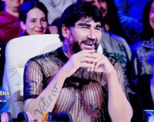 Азис открадна шоуто в Капките по Нова: ФОТО НА НОЩТА