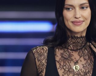 Ирина Шейк блести на Санремо 2026