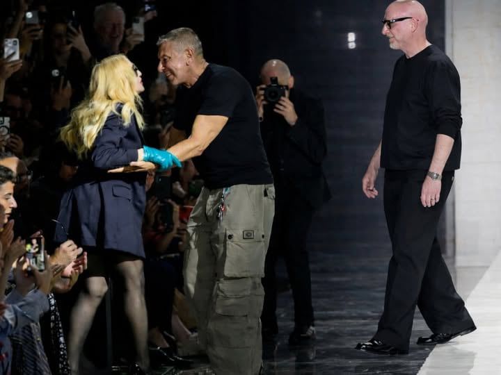 Мадона открадна шоуто на Dolce & Gabbana в Милано (ВИДЕО) 