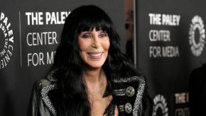 79 г. Шер с нов таен брак?