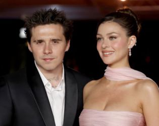 Бруклин Бекъм и Никола Пелц подготвят филм за драмата в семейство Бекъм