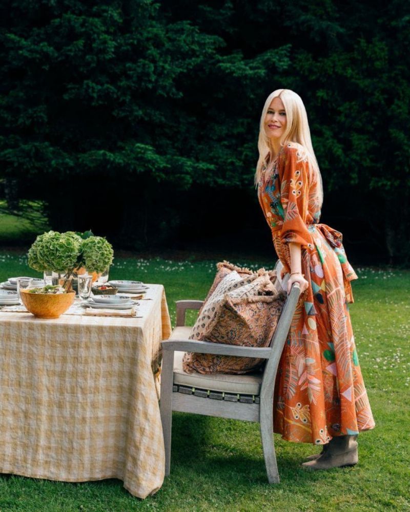 Клаудия Шифър показа Великденската си трапеза: ФОТО НА ДЕНЯ  