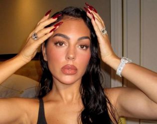 Джорджина и нейната колекция за $1 млн.