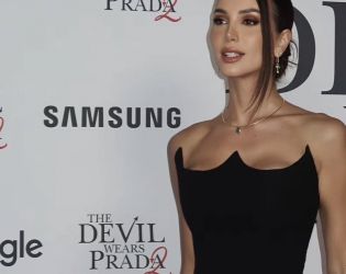 Александра Богданска блести на премиерата на „Дяволът носи Прада 2“