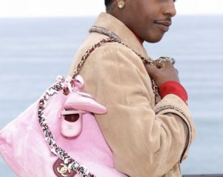 Трите нови чанти на Chanel, които ще се превърнат в колекционерски артикули, според експерт по препр