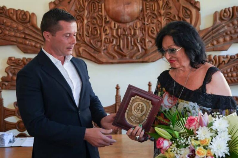 Йорданка Христова получи званието „Почетен гражданин на Царево“