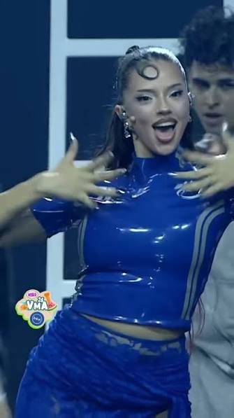 Дара взриви Атина на престижните музикални награди MAD VMA