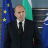 5 министри и 30 депутати в черен списък на Радев за махане