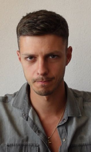 Нашите ми дадоха свобода и не станах зависим към вещества, но бях пристрастен към е-игрите: Павел Ди