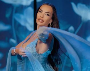 Лияна изпълни последното желание на баща си с песен за България