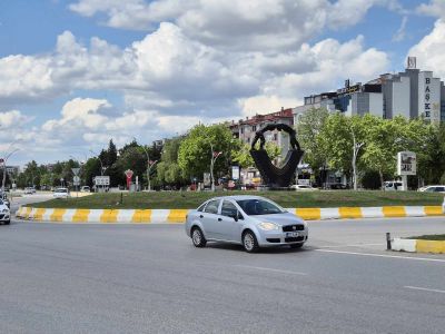 slava.bg : Всичко на български, най-голямата джамия в Европа и тиган за Гинес: Одрин